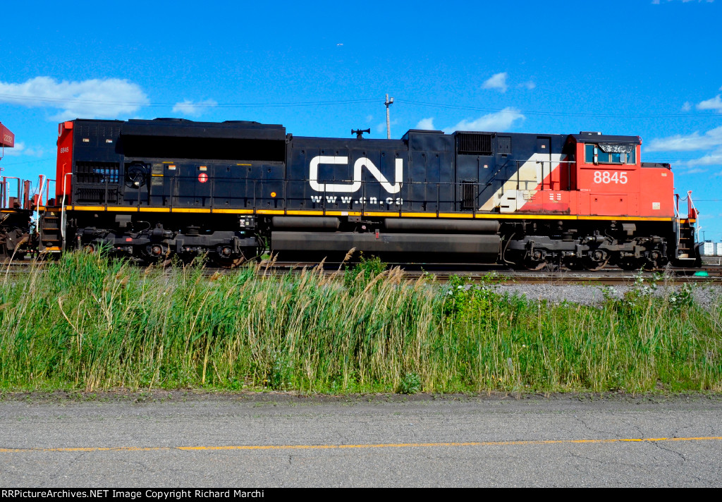 CN 8845